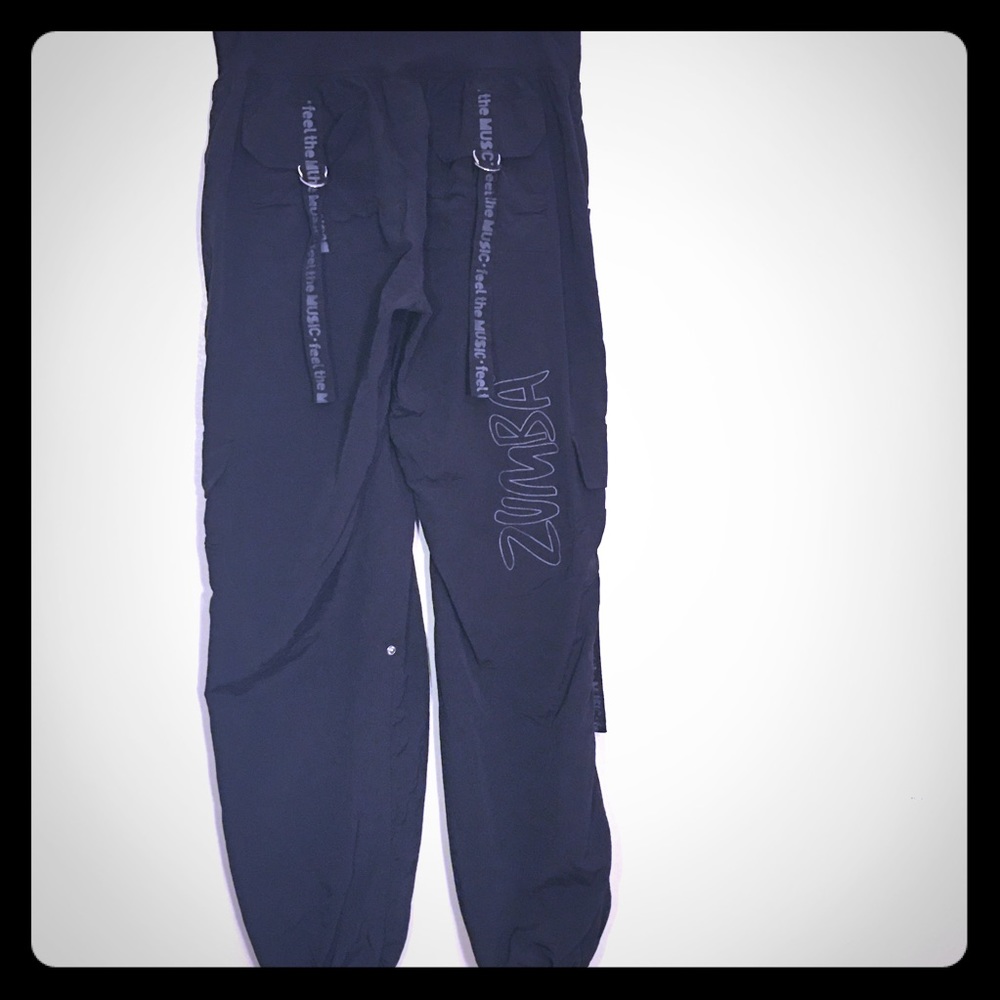 🥝 Zumba Fitness Black Cargo Pants